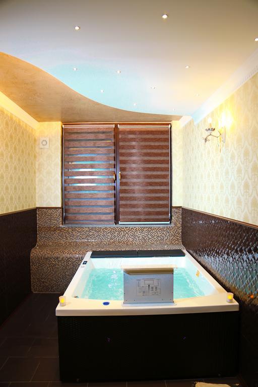 Hotel Ok 프리즈렌 외부 사진